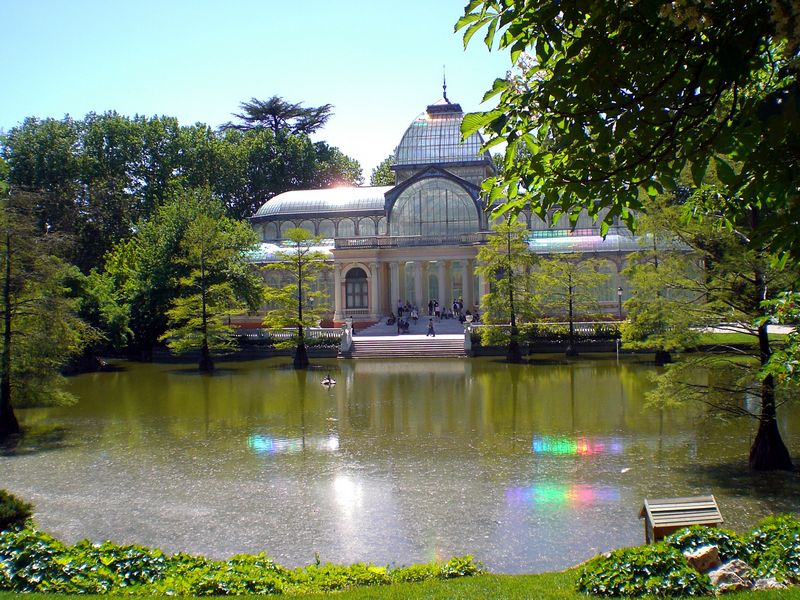 Palacio de Cristal, from across the pond