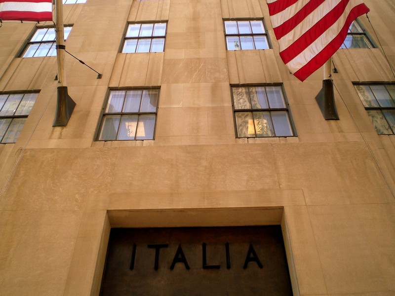 Italia building